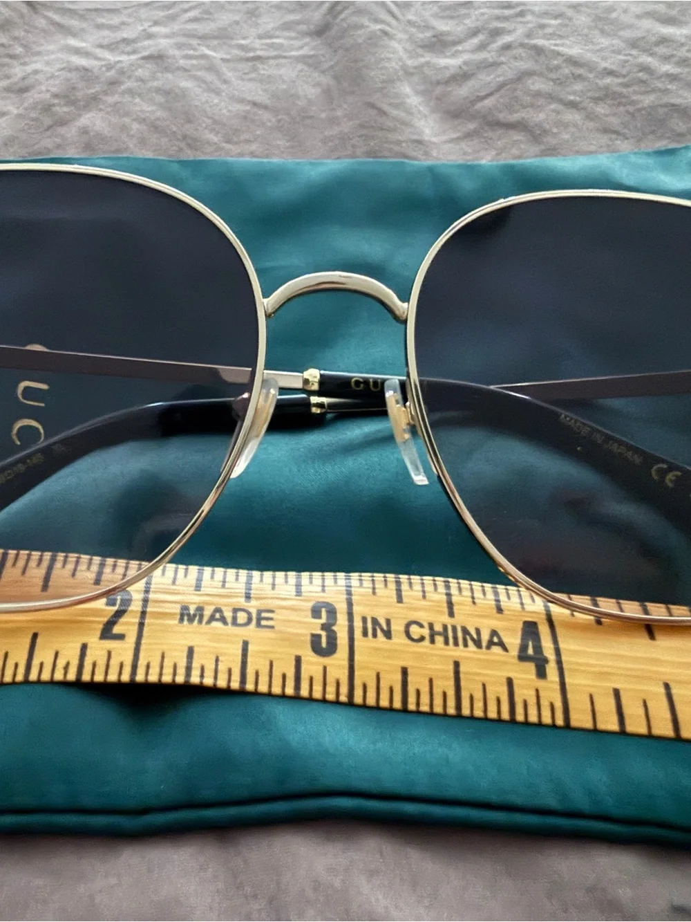 Gucci Gold Frame Brown Lens Sunglasses with Green Case